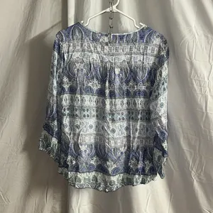 Chico's Crosby Multicolor Paisley Blouse 💙 thumbnail 3