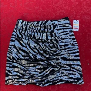 NEW Skirt‎ Bar III 3 Black Sequin NWT - Size S Silver Animal Print Small thumbnail 5