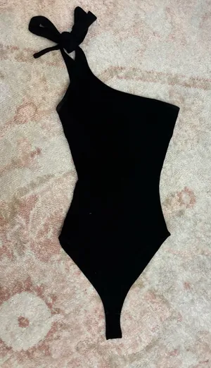 Princess Polly Top Black Ribbed  thumbnail 1