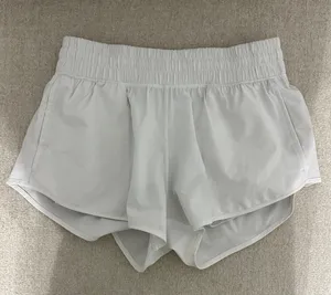 Offline White Shorts thumbnail 1