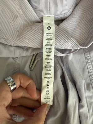 Lululemon Dance Studio Mid-Rise Jogger 7/8 Length in Lavender Purple Size 4 thumbnail 4