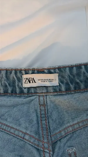 ZARA High-Rise Jeans Wide-Leg Raw Hem thumbnail 3