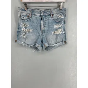American Eagle Womens Relaxed Short Light Wash Distressed Denim 4 thumbnail 2