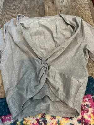 Abercrombie Shimmer Knot-Front Long Sleeve Top - Gray thumbnail 8
