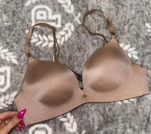 Victoria's Secret Nude Wireless Bra thumbnail 1