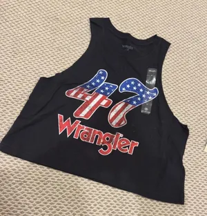 Wrangler retro black top thumbnail 1