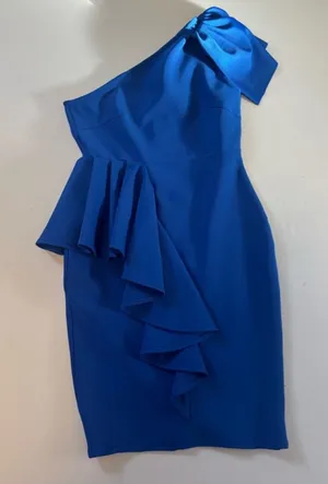 Blue dress Size 6 thumbnail 1