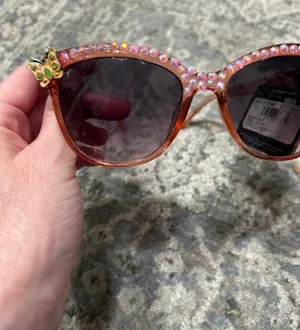 Custom crystals / butterfly / flower sunglasses handmade brand new thumbnail 3
