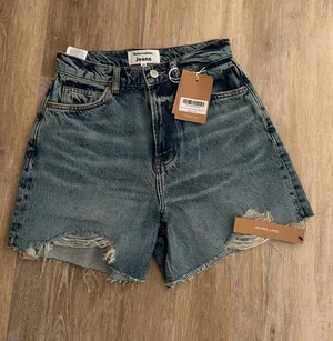 NWT Reformation Wilder High Rise Shorts thumbnail 1