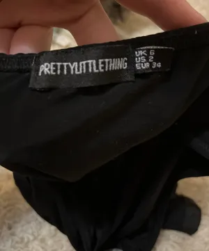 Pretty Little Thing Open Back Bodysuit Size 2 thumbnail 3