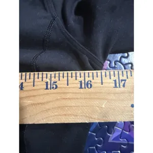 Lululemon Size 8‎ Black Long Sleeve Align Top Cropped Scoop Neck Workout Nulu thumbnail 6