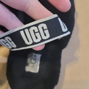UGG FLUFF YEA SLIDE thumbnail 3