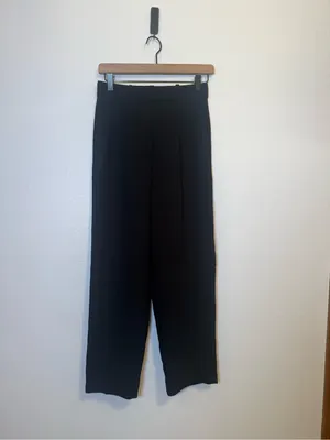 Aritzia‎ Wilfred Carrot Pant thumbnail 2