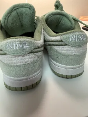Nike Dunks  thumbnail 5