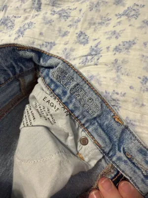 American Eagle Jeans thumbnail 3