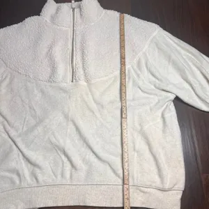 Aerie Women’s Beige Sherpa Quarter Zip Pullover Sweatshirt size XL thumbnail 5