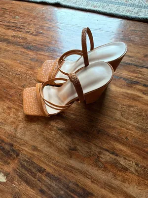 Tan Faux Snakeskin Square Toe Block Heel Sandals Size 36 thumbnail 2