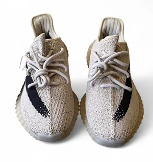 Yeezy Boost 350 V2 Adidas in Color Slate thumbnail 1