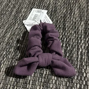 Lululemon Uplifting Scrunchie *Fleece Bow Grape Thistle NEW thumbnail 2
