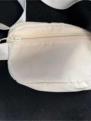 lululemon athletica Cream Belt Bag - Minimal Logo thumbnail 4