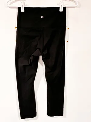 Lululemon Black Womens Cropped Leggings Size 4 thumbnail 4