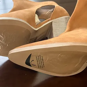 Free People Wilder booties, tan-Size (NWT 39.5 (9 1/2) thumbnail 9