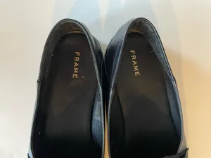 Frame Women’s Leather Loafers Slip On Shoes Black Size 39 thumbnail 2