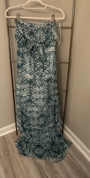 ee:some Green Strapless Maxi Dress thumbnail 1