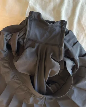ALO Varsity Tennis Skirt in Black Size Small ($74) thumbnail 4