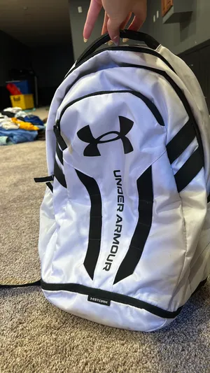 Under Armour Backpack thumbnail 1
