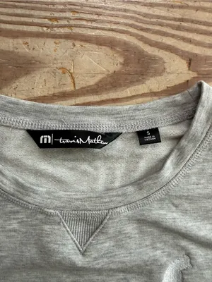 TravisMathew Long Sleeve Crewneck Sweatshirt size S thumbnail 3