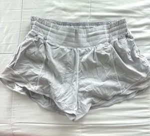 Lululemon Shorts thumbnail 1