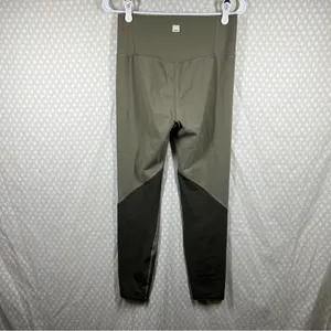 Vuori‎ Tan Grey Studio Color Block High Rise Leggings thumbnail 4