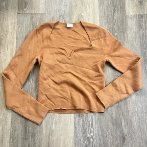 Abercrombie & Fitch Long Sleeve Sweetheart Knit Top thumbnail 1