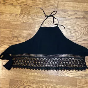 American Eagle Boho tie Back halter top Black. Size Medium thumbnail 9