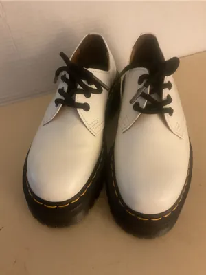Dr. Martens women White Leather Platform Oxfords smooth shoesUS 6 thumbnail 2