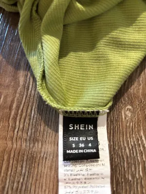 SHEIN Green Halter neck dress with Bow Detail thumbnail 3