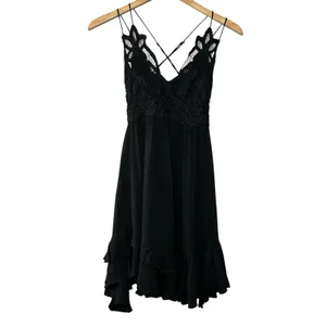Free People One Adella Slip‎ Dress Black Lace Mini XS Boho Festival Ruffle Hem thumbnail 4