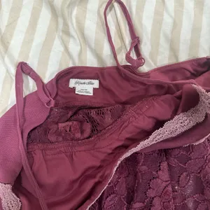 Urban Outfitters Top thumbnail 2