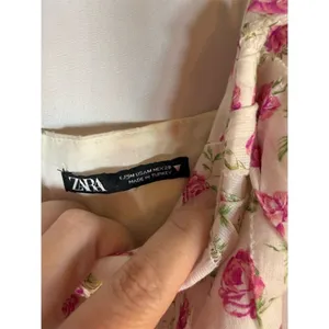 Zara Mini Dress Womens M White Pink Floral Rose Corset Bustier Strappy thumbnail 6