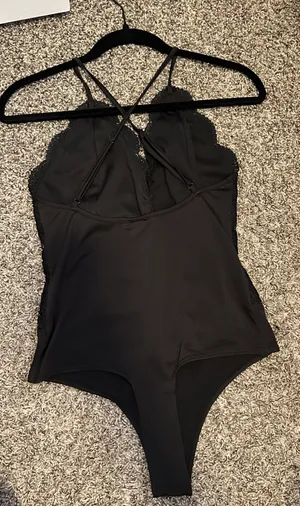 black bodysuit Size M thumbnail 2
