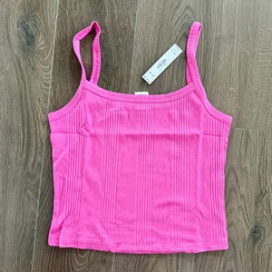 Victoria’s Secret PINK Ribbed Cami Top Cropped Medium NEW thumbnail 2