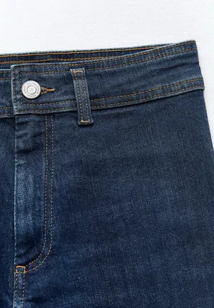Zara High Waisted Jeans thumbnail 8