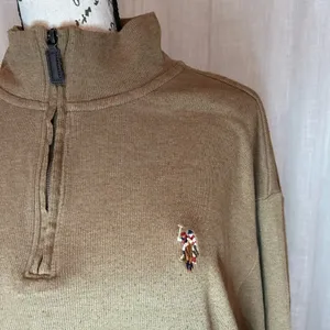U.S Polo Assn. 2XL Men's Tan Quarter-Zip thumbnail 2