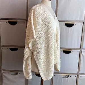 Gap Crochet poncho thumbnail 2