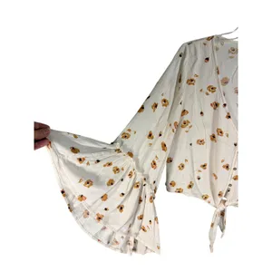 Billabong Lust Wild Floral Crop Tie Front Top Small Bell Sleeve Excellent Boho‎ thumbnail 5