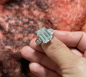 Cubic Zirconia Ring Silver thumbnail 1