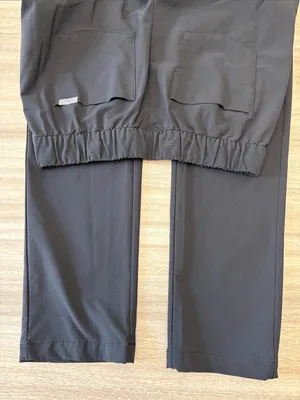 Figs Pro Slim Scrub Pants Women Size Small in Black thumbnail 10