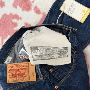 Vintage Y2K Levi’s 524 Ultra Low Rise Bootcut Jeans W33 L32 NWT 100% Cotton Dark Wash Rare Tag Error WPL 423 thumbnail 8