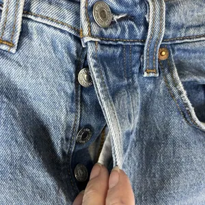 Levi's‎ Wedgie Straight Premium Denim Jeans Button Fly Women’s Size 27 90’s thumbnail 4